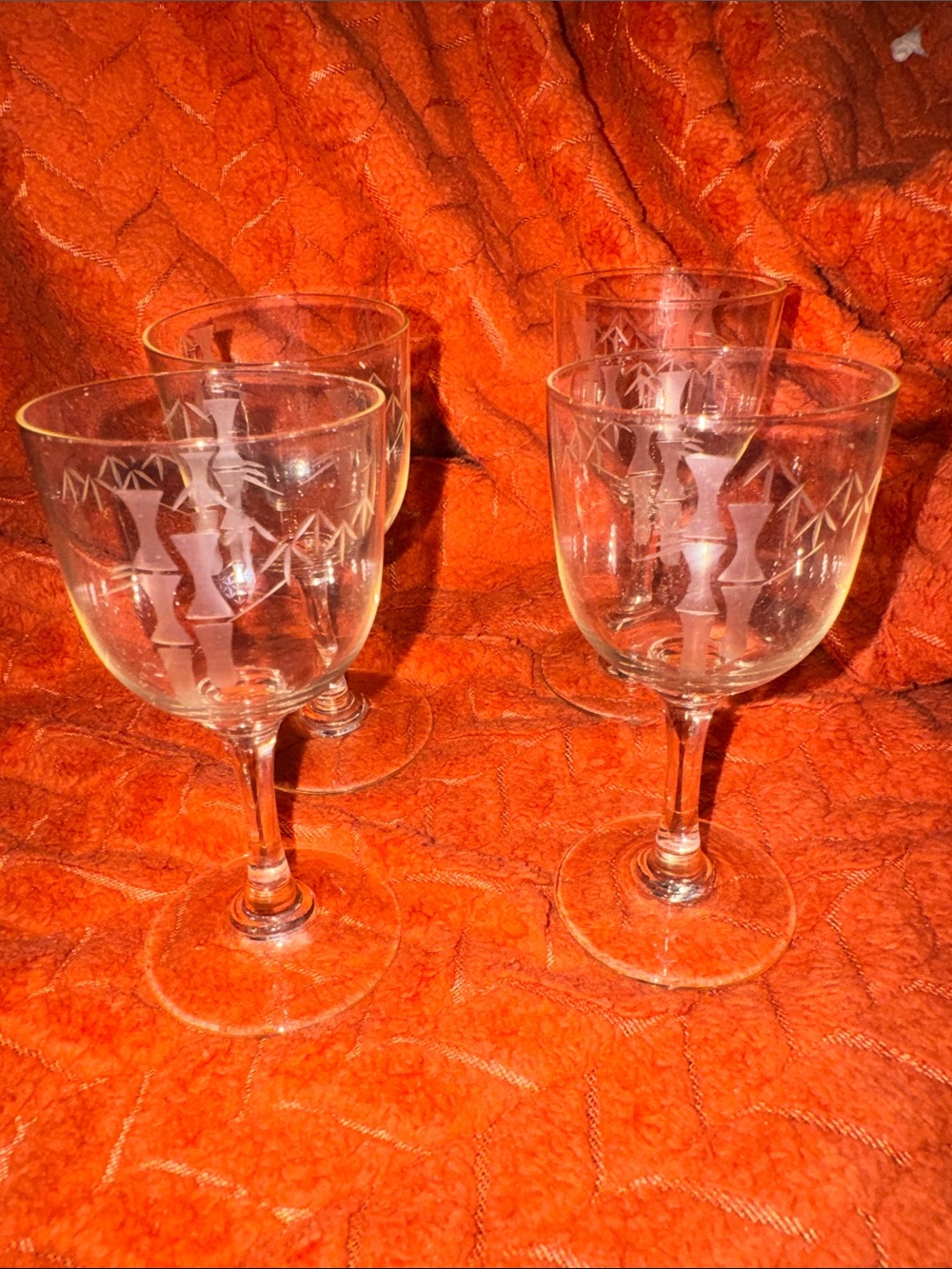 Vintage Mid-Century Modern Etched Bamboo Stemmed Wine Glasses / Goblets